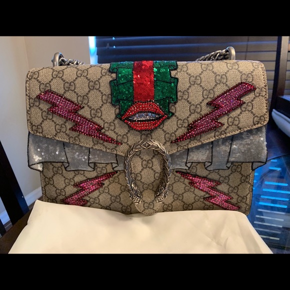 Gucci Handbags - Gucci Dionysus...Authentic, worn twice.